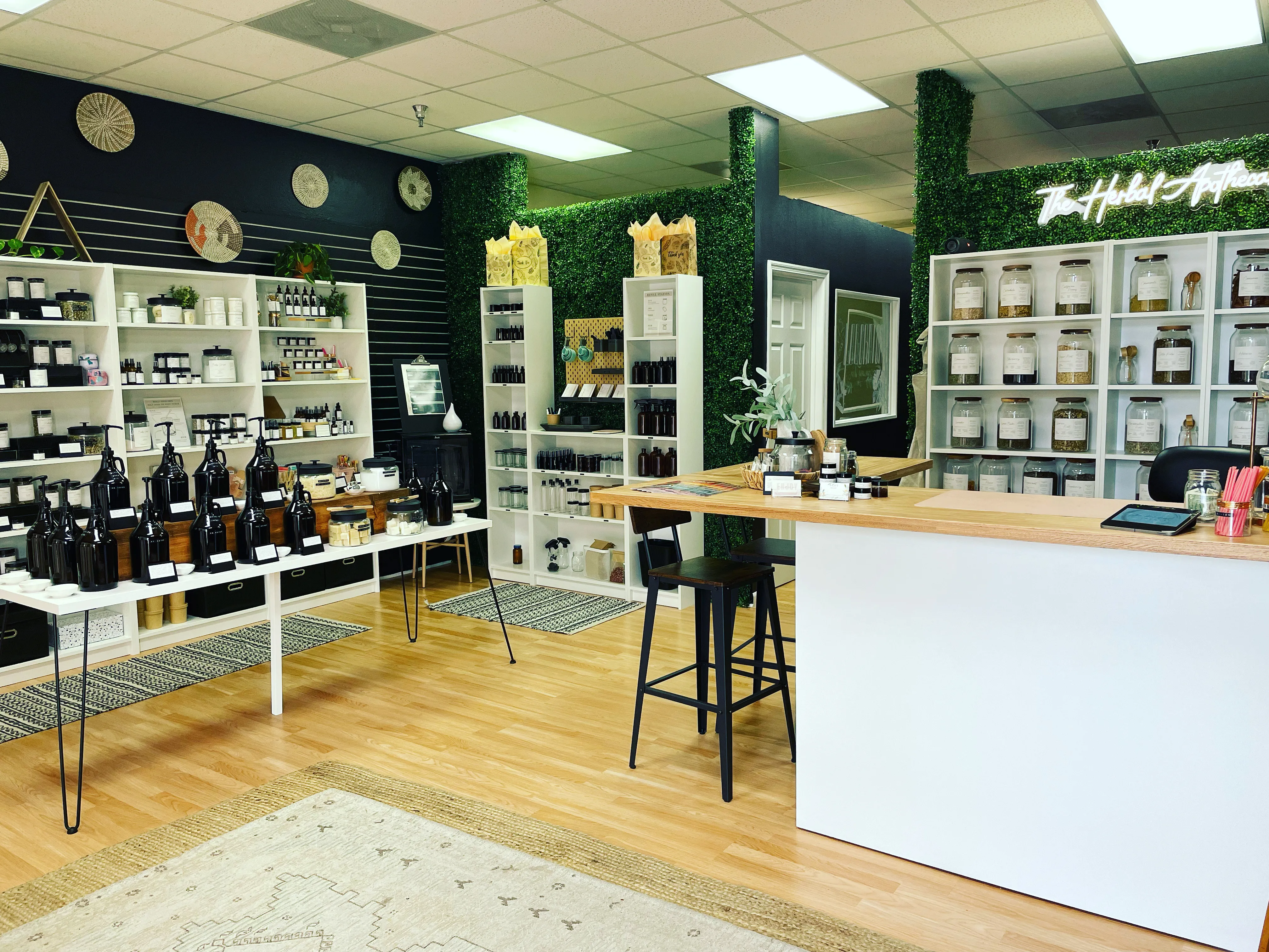 The Herbal Apothecary photograph 2